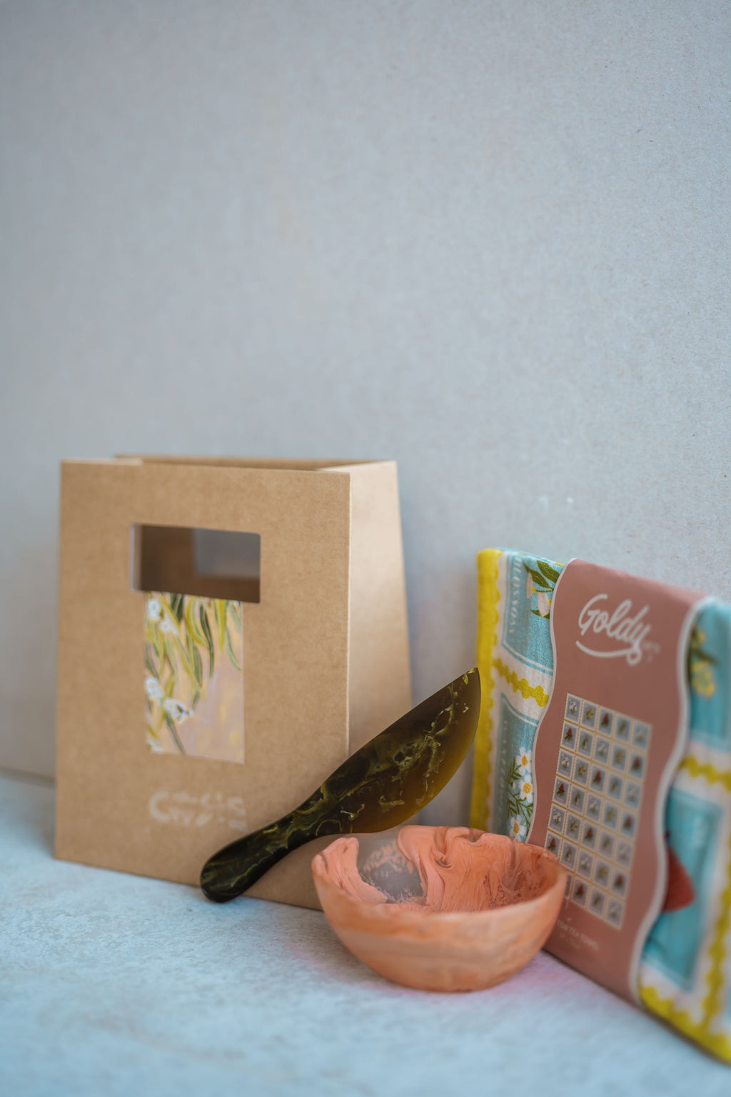 Lightweight Meal Gifts | Banksia Bag | 300g